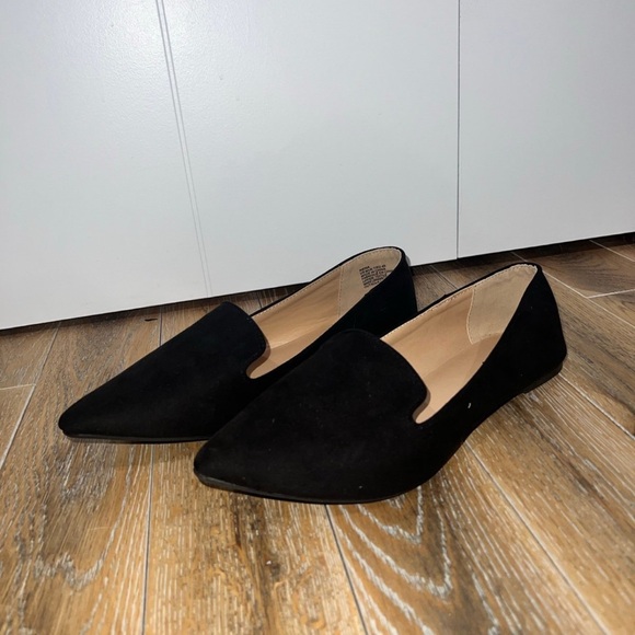 Black flats - Picture 2 of 2